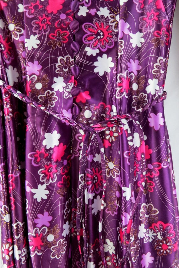 Long Maxi Floral Dress Retro 1970s Dress Purple F… - image 7