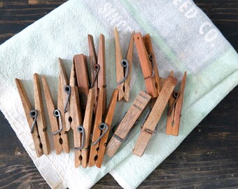 10 Vintage Wooden Clothespins Lot / Clip Spring Style Clothes Pins / Weathered & Aged