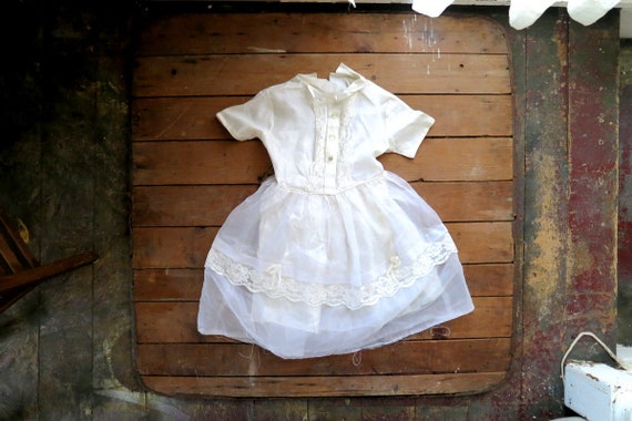 1950's Girl's White Christening Gown White Lace V… - image 2