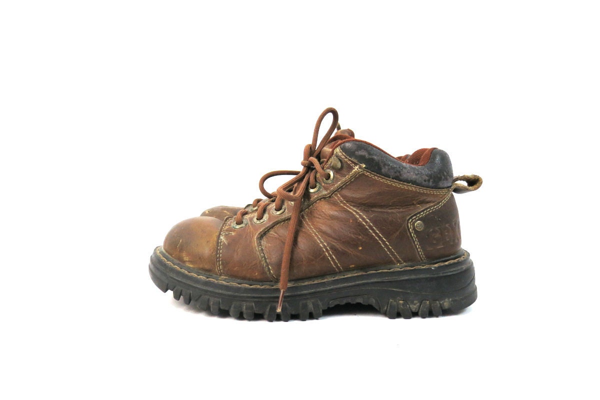 GBX Men\'s Size 7 Women\'s 8 VTG 90\'s‎ Brown Leather 6 Ring Goth Grunge Rave Boots Vintage GBX 90 main image 2
