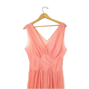 1960s Vintage Peachy Pink Slip Munsingwear Lingerie Nightgown Nylon Lingerie Sleepwear Dress Women&#39;s size 36