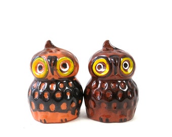 Vintage Owl Birds Salt and Pepper Shakers