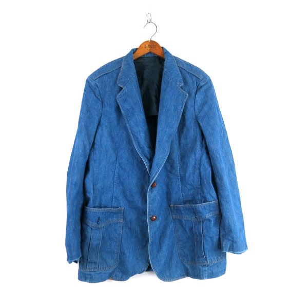 LEE Denim Suit Blazer / Vintage 1970s Blue Jean Sport Coat / Men's Leisure Suit Jacket | Size 44 L