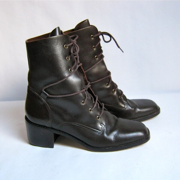 Vintage chestnut brown leather lace up granny ankle boots 9
