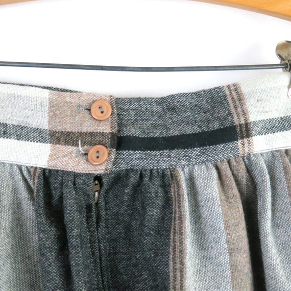 1970s Plaid Skirt High Waist White & Gray Skirt V… - image 3