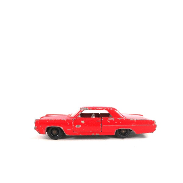 Vintage Red Toy Pontiac G.P Sports Coup Car No.22  / Small red Metal Lesney Toy Car