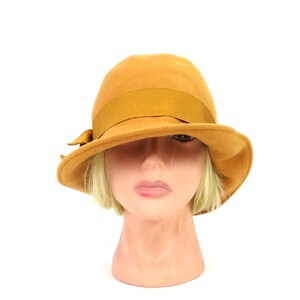 Vintage Yellow Gold Zephyr Felt Hat | Union Made Cloche Hat | Mid Century Dress up Fashion Hat / maq