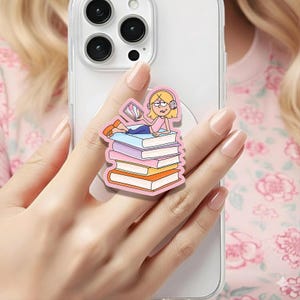 Nostalgic 2000s Lizzie Cartoon Holographic MagSafe grip |Kindle Decoration |Lizzie Phone Holder |Kobo Grips | Book Lover Gifts |Gift for her