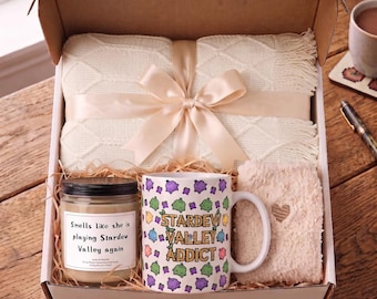 Stardew Valley Gift Set| Cozy Gamer Gift Box| Gift for Cozy Gamer| Stardew Valley Mug| Stardew Valley Candle| Video Game Gift Set| Gifts her