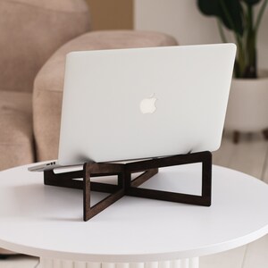 Laptop riser wood, Macbook stand wood, Stand laptop holder, Wooden laptop stand for desk, Laptop holder desk, Rustic laptop stand