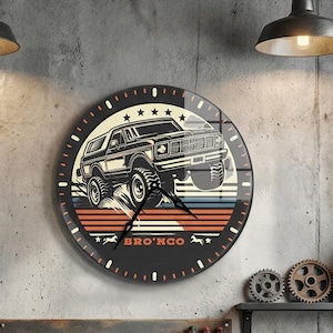 Bronco-wandklok, Bronco-vrachtwagenlogo, Bronco-cadeaus voor mannen, Bronco garagedecor, garagewandklok, Man Cave-wandklok, Unique Man Cave Decor