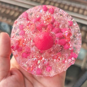 Strawberry Scented Picky Pad: Reusable Sensory Bead Toy