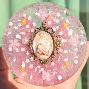 Fine Art Portrait Picky Pad: Pink Flower Fidget Toy, Stress Relief