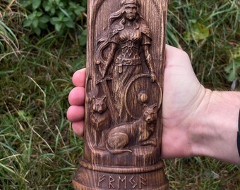 Wooden Freya Statue – Norse Goddess Altar Decor, Viking Pagan Idol