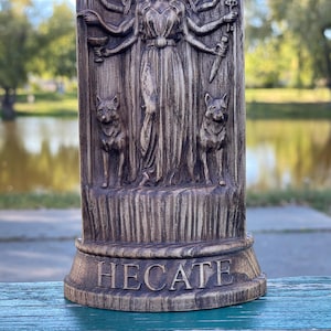 Hekate & Lilith trästatyett – Mörka gudinnor av magi och kraft, hedniska altarfigurer, ockult mytologidekor, mystisk feminin gåva bild 8