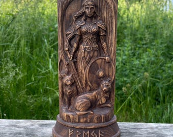 Wooden Freya Statue – Norse Goddess Altar Figurine