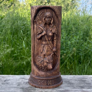 Norse Goddess of Winter and Hunting – Skadi. Wooden Statue. Pagan Decor. Gift. Nordic Art. Altar. Mystic Symbol. Scandinavian Mythology.