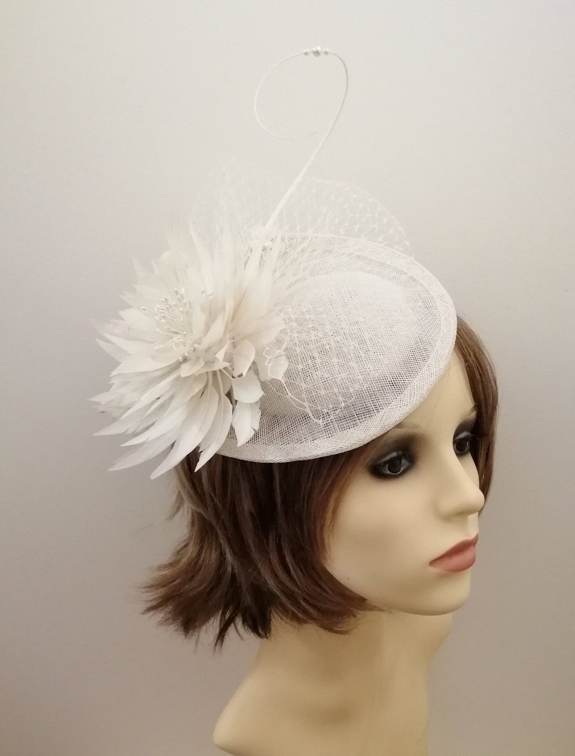 Ivory Hatinator/fascinator/wedding Hat 