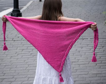 KNITTING PATTERN, Triangle lace shawl, Triangle cable shawl, Knit Shawl Pattern, knit pattern, knit shawl, The Camila Shawl