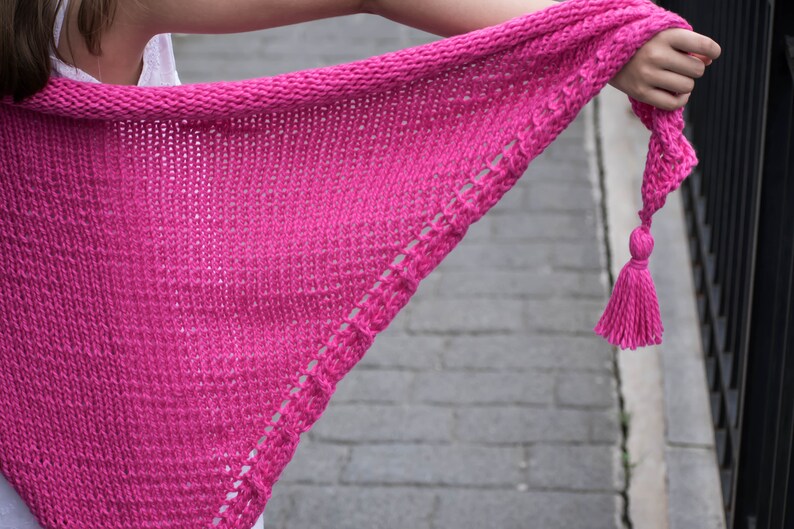KNITTING PATTERN Triangle Lace Shawl Triangle Cable Shawl - Etsy