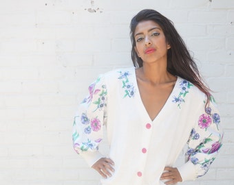 Sweater 1980s Vintage White Floral Top