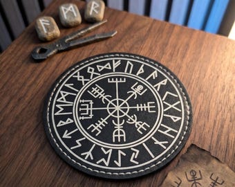 Vegvisir Patch – Iron-On Viking Compass Rune Circle in PU Leather
