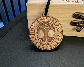Yggdrasil Walnut Wood Keychain – Tree of Life & Elder Futhark Rune Circle Viking Talisman