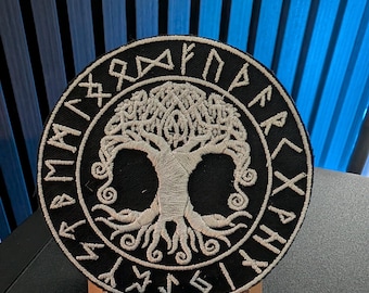 Yggdrasil Embroidered Patch – Tree of Life & Elder Futhark Rune Circle
