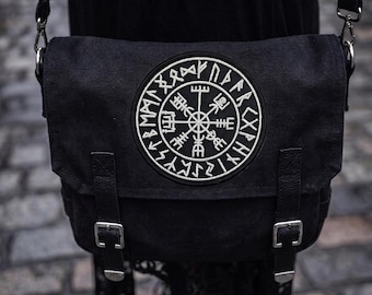Vegvísir Embroidered Patch – Viking Compass & Elder Futhark Rune Circle 10cm