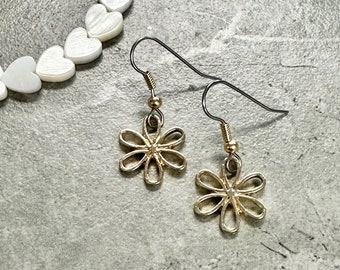 Gold Daisy Dangle Earrings