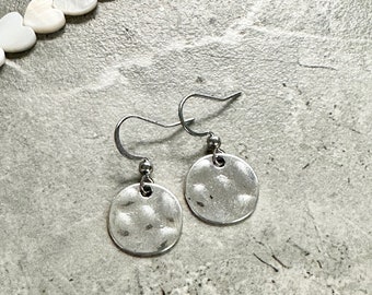 Silver Hammered Disc Dangle Earrings