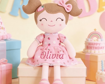 Bambola di peluche personalizzata a forma di fragola - Peluche con nome personalizzabile, regalo per il primo compleanno di una bambina, regalo per baby shower della serie primaverile