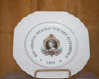 エリザベス2世女王 シルバージュビリープレート 1952 1977 英国の誇り