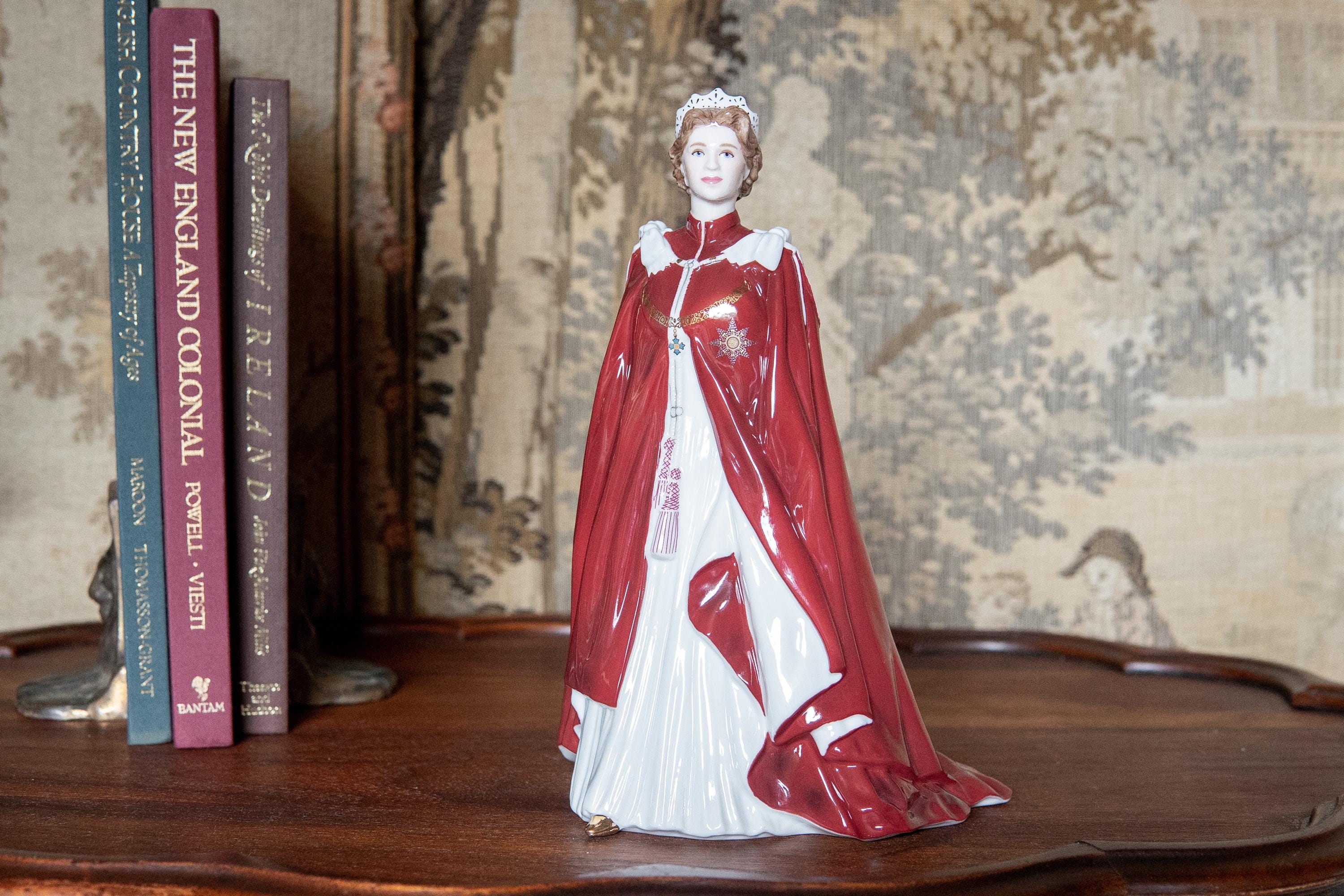 Royal Doulton Queen Elizabeth Figurines - Etsy