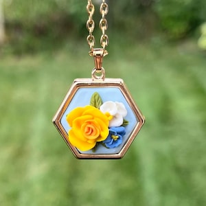 Handmade Floral Polymer Clay Necklace, Pendant Necklace, Gold Polymer Clay Jewelry, Cottagecore Jewelry Gift, Bridesmaid Jewelry Gift