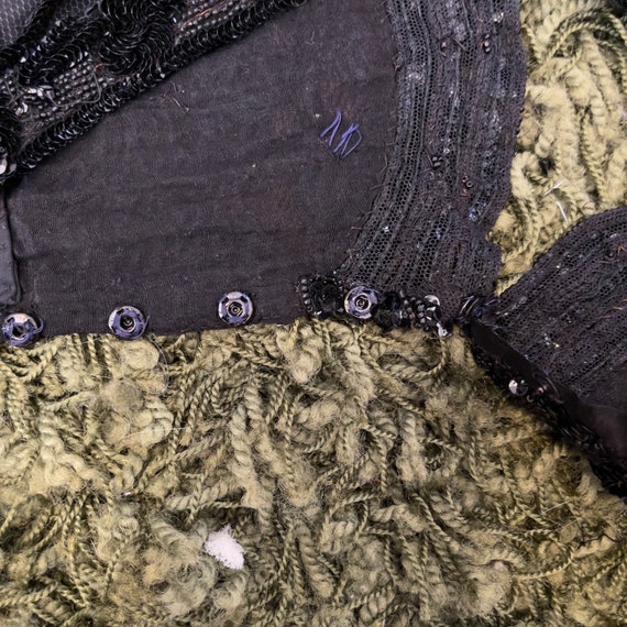 Antique Victorian Mourning Silk and Burnout Velve… - image 4
