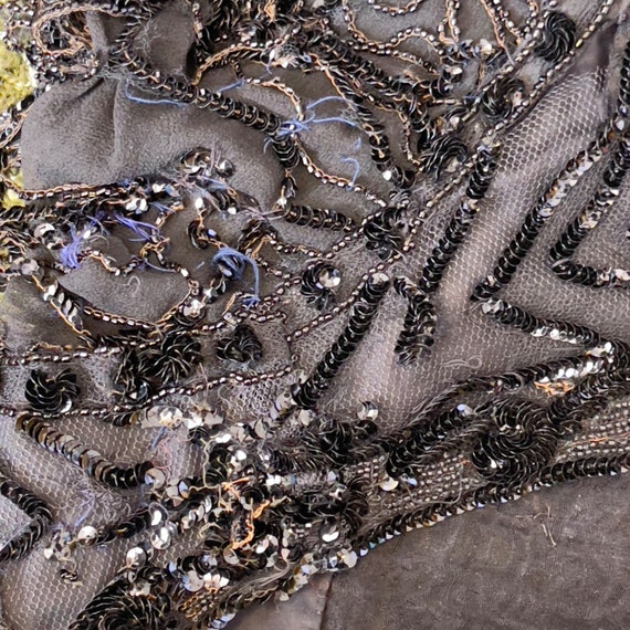 Antique Victorian Mourning Silk and Burnout Velve… - image 5