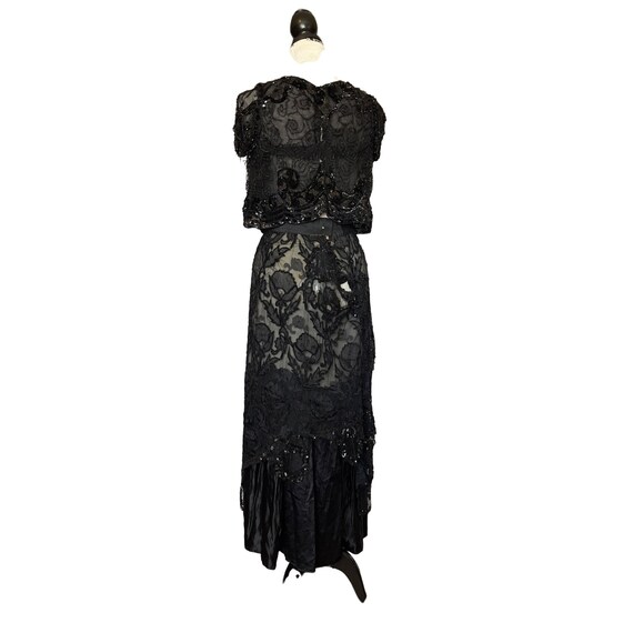Antique Victorian Mourning Silk and Burnout Velve… - image 6