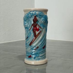 ⭐︎TIKI MUG⭐︎SURF⭐︎サーファーガール⭐︎フラガール⭐︎メネフネ⭐︎アロハ Surfer Girl Tiki Mug - Etsy