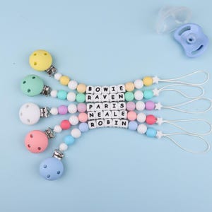 パーソナライズされたおしゃぶりクリップ、男の子と女の子の記念品ギフト、帰宅ギフト、木製の赤ちゃん用ダミーチェーン、赤ちゃんに快適、ボヘミアンスタイル