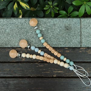 Personalized Custom pacifier clip, Wooden Baby Dummy Chain, Unique Baby Shower Gift, Baby Boy And Girl Gift, Handmade Quality, New Mom Gift