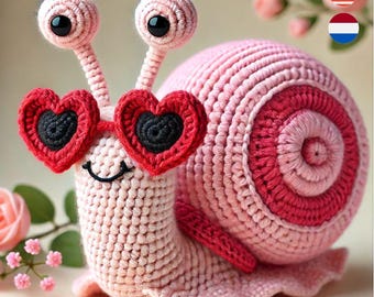 Valentines Love Snail Crochet pattern, Valentines crochet pattern gift, easy to follow instructions