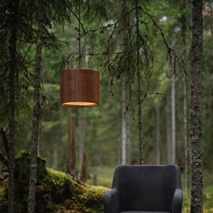 Lampada a sospensione in legno con diffusore, diametro 21 cm, Lampade in legno, Lampade in legno, Lampade di design, Rovere, Noce, Nero, Bianco, Alta qualità, Illuminazione