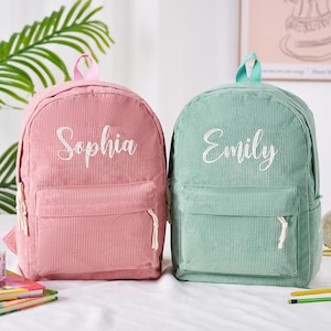 Sac à dos brodé pour enfants, cartable personnalisé pour tout-petit, sac à dos en velours côtelé personnalisé avec nom, cartable pour la garderie, cadeau de rentrée des classes pour les enfants.