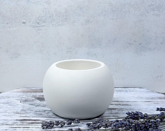 Handmade Concrete Candle Holder / Round Organic Shape / Minimalist Decor