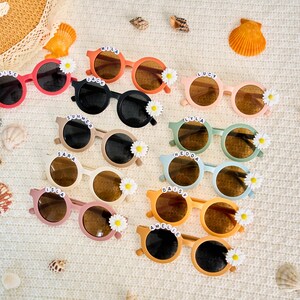 Custom Name Kids Sunglasses,Personalized Name Kids Sunglasses,Personalised children's sunglasses with name,Gift for girls,Girl birthday gift