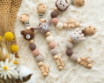 Clip per ciuccio personalizzata con animale all'uncinetto, clip per ciuccio personalizzata con nome del bambino, clip per ciuccio incisa con nome, regalo per baby shower, regali per neonati