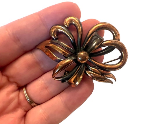 Vintage Copper Triad Flower pin~ Art Deco Bow bro… - image 4