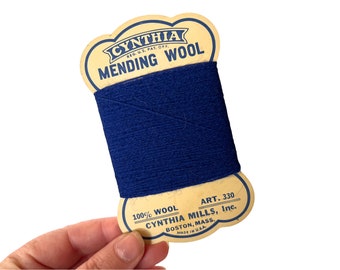 Vintage Blue Mending Wool ~ 1950's Sewing Collectible ~ Shades of Blue~ Cynthia 100% Wool card