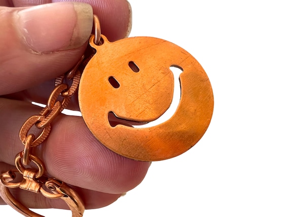 Vintage Copper Smiley Face Keychain ~ Deadstock S… - image 4